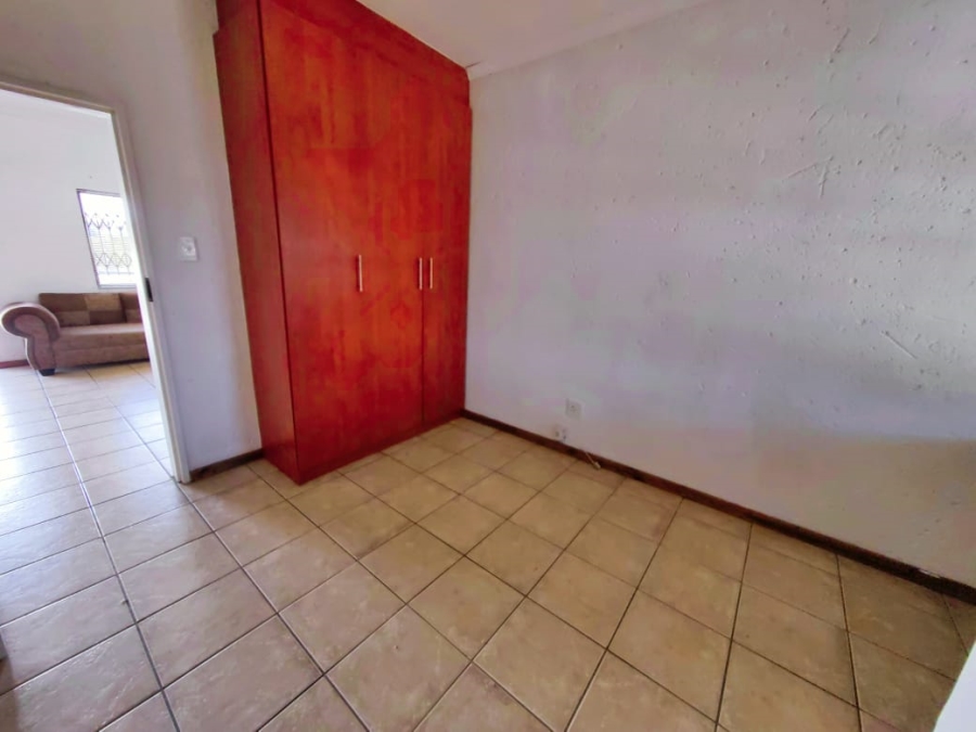 2 Bedroom Property for Sale in Bult West North West